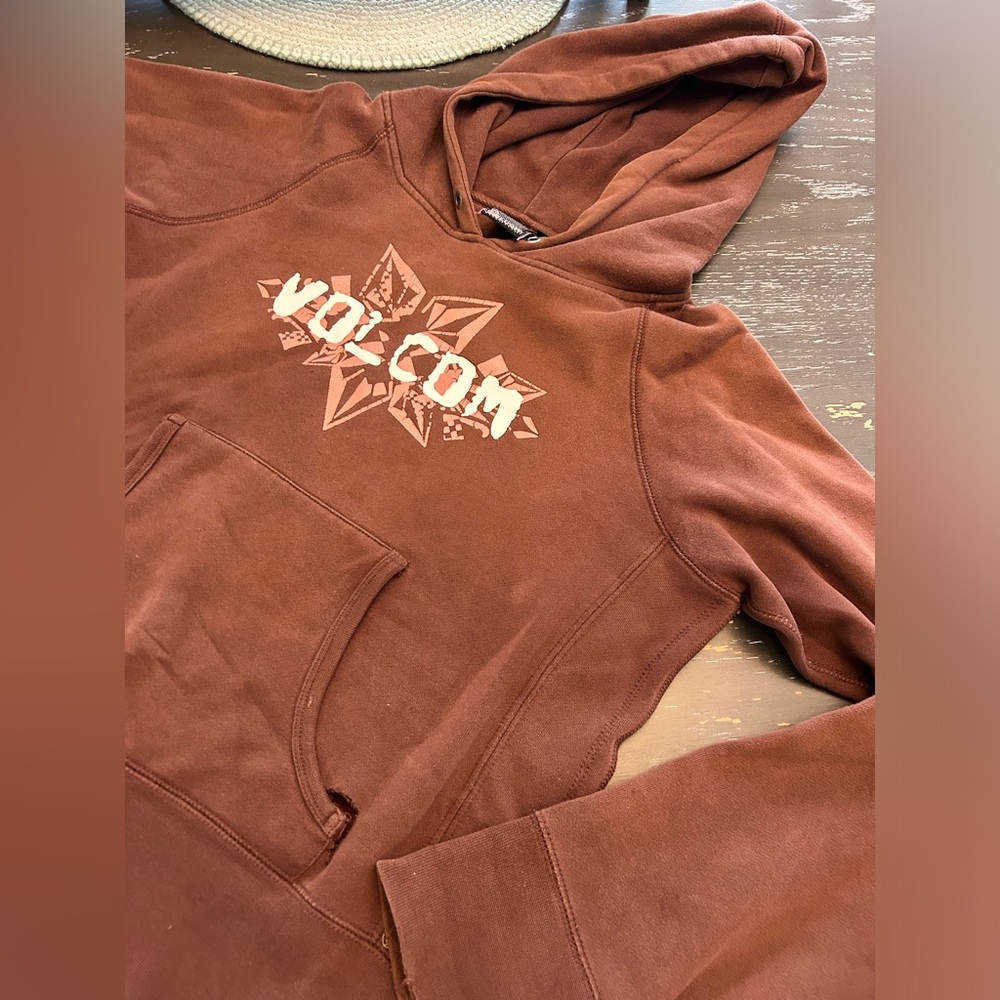Vintage Volcom hoodie.  Women’s/Juniors Large - Picture 5 of 8